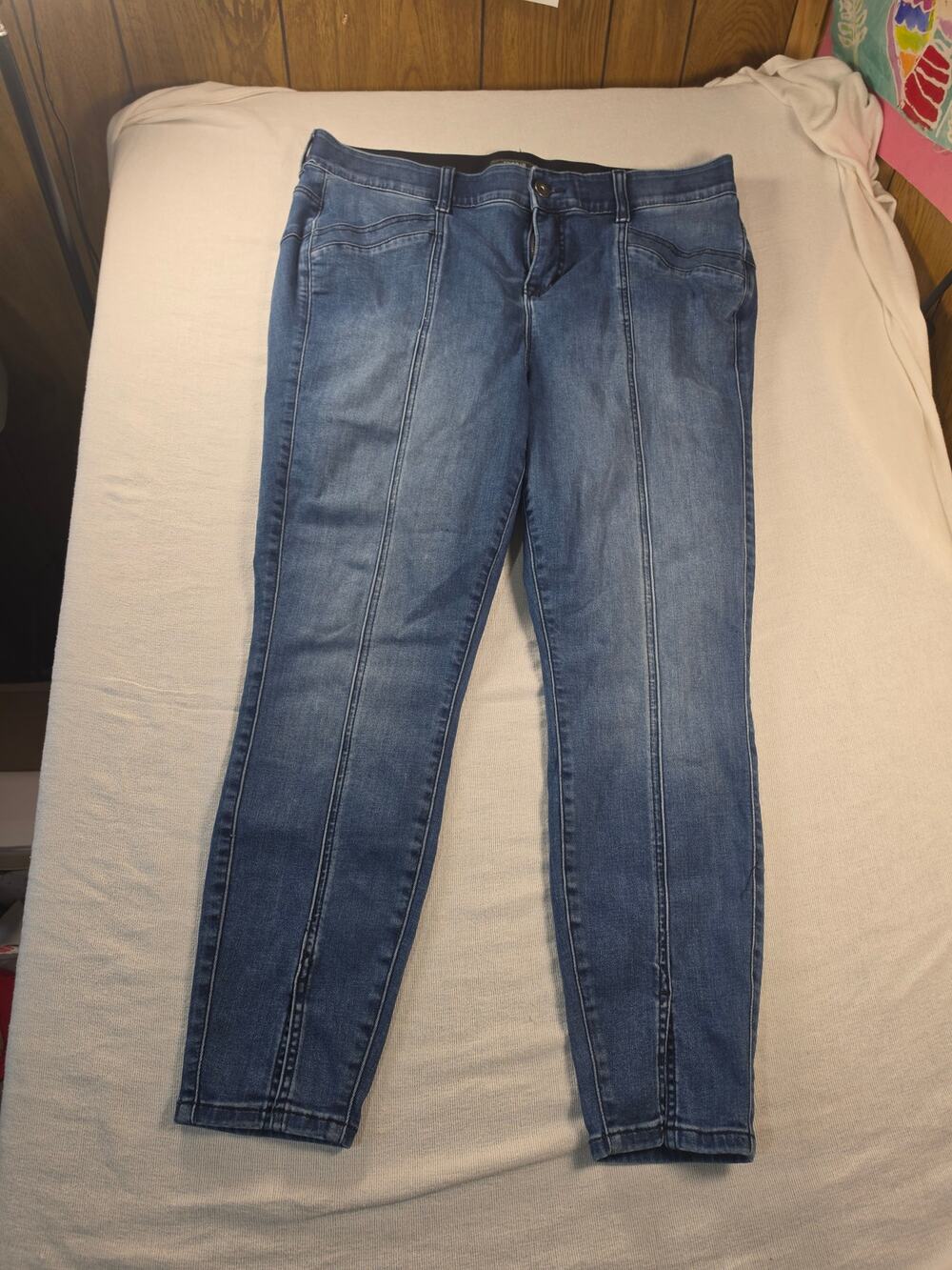 Torrid 18R Bombshell Skinny High Rise Jeans Blue